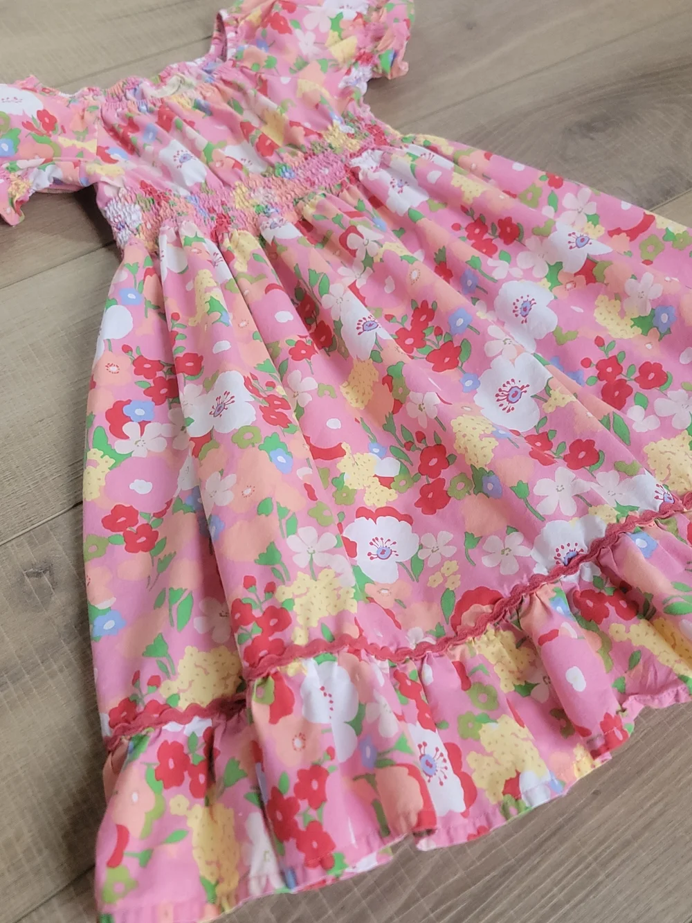 Matilda Jane Girls Pink Floral Good Luck Charm Puff Sleeves Smocked Dress Size 8